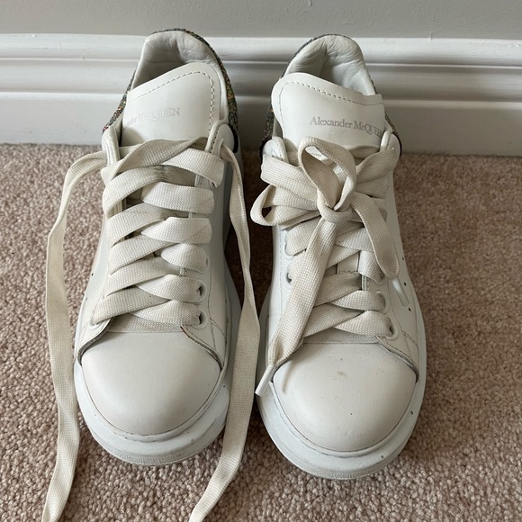 Alexander McQueen glitter sneakers - Picture 2 of 6